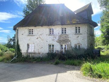 Burg Helberg - Ein Haus mit Geschichte - Seitenansicht